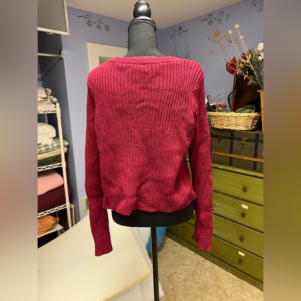 Red lace up knit sweater - Picture 2 of 4